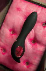 Selene - Vibromasseur - Soie du Corbeau